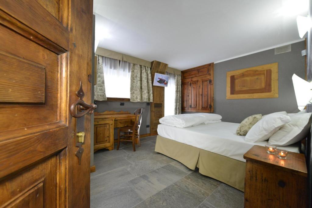 Mollino Rooms Breuil-Cervinia Quarto foto