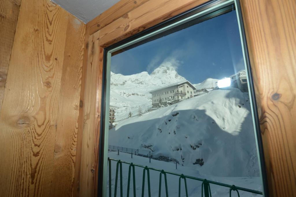 Mollino Rooms Breuil-Cervinia Quarto foto