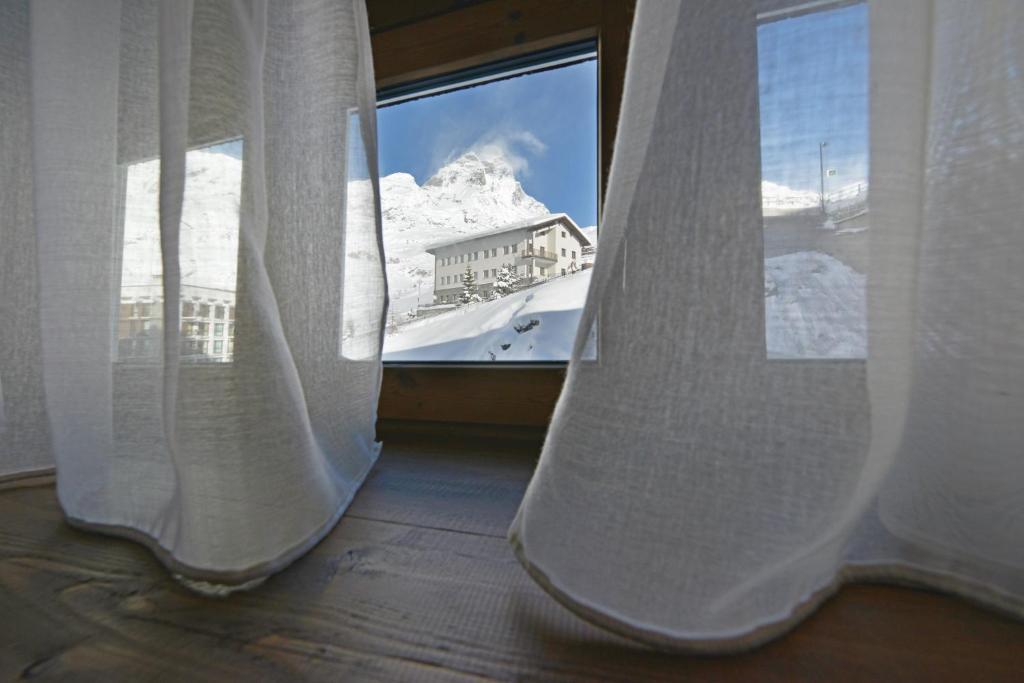 Mollino Rooms Breuil-Cervinia Quarto foto